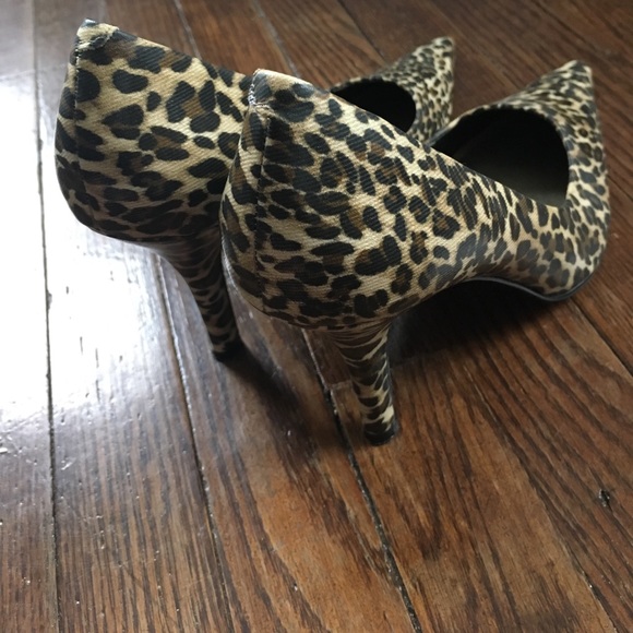 Nine West heels - Picture 3 of 4